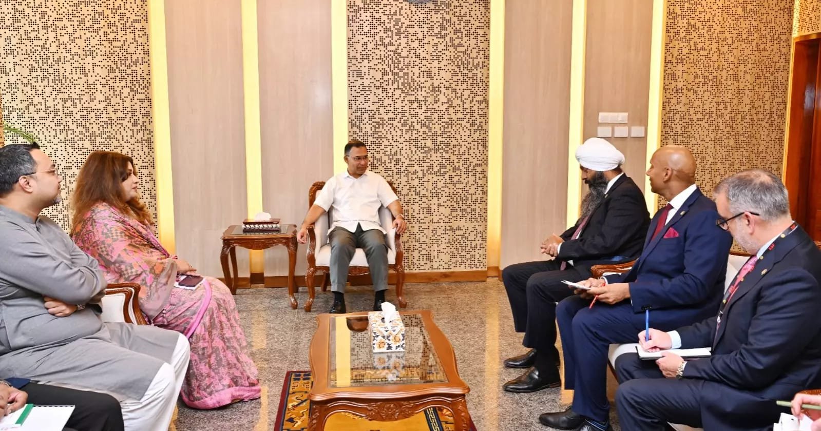 Bangladesh Seeks Canadian Support for Energy, Climate Finance