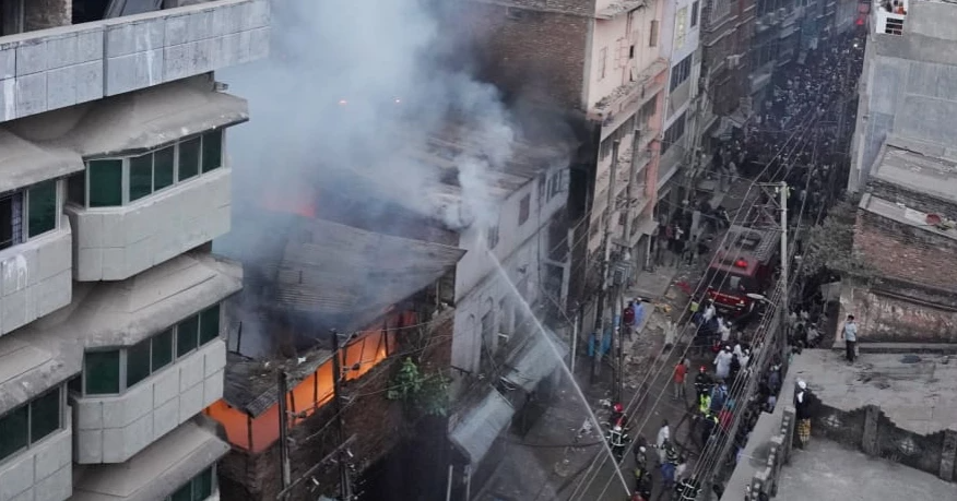 Chawkbazar building fire under control
