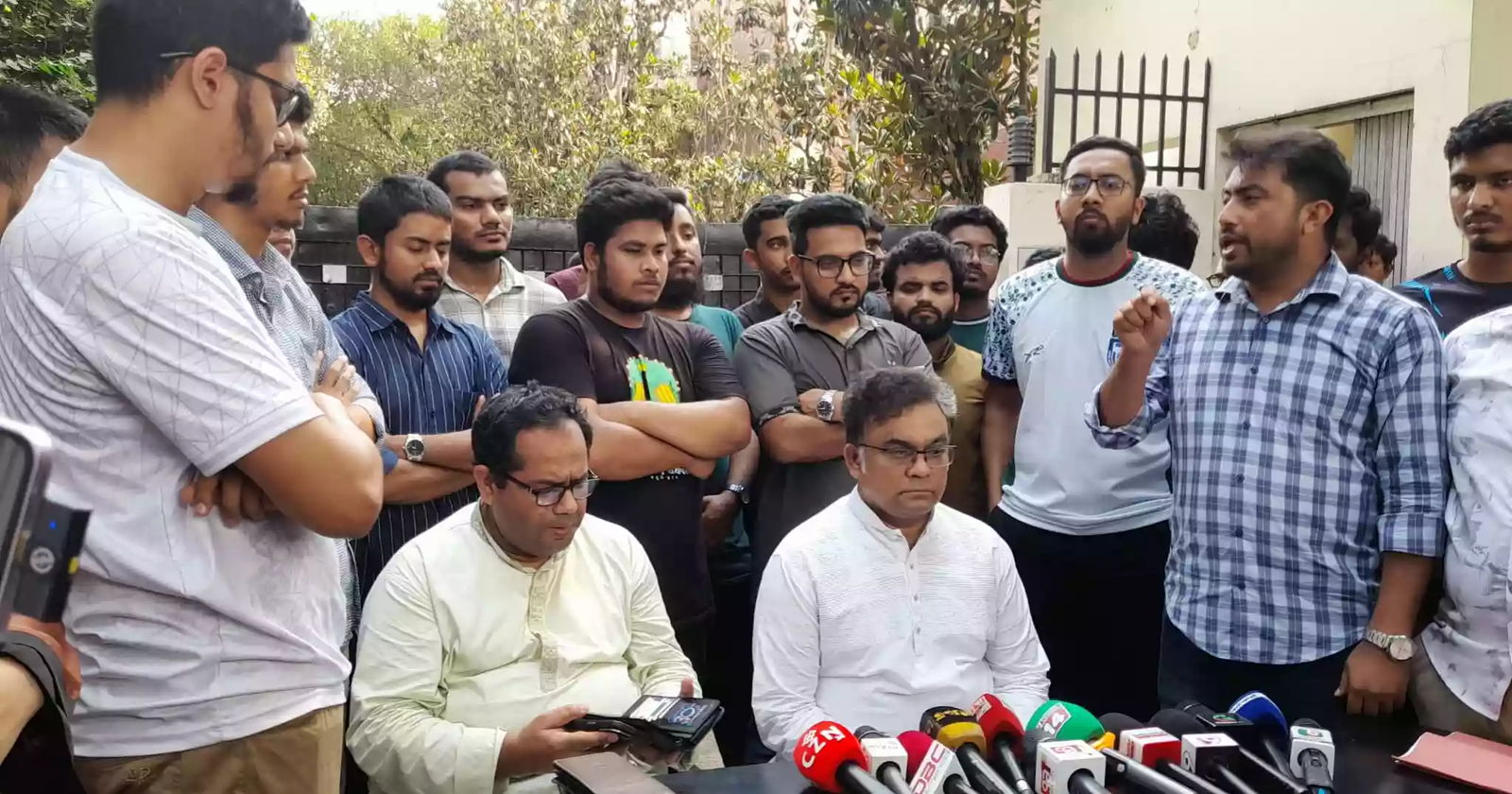 JUCSU warns of Dhaka-Aricha highway blockade if rape attempt suspect not arrested quickly